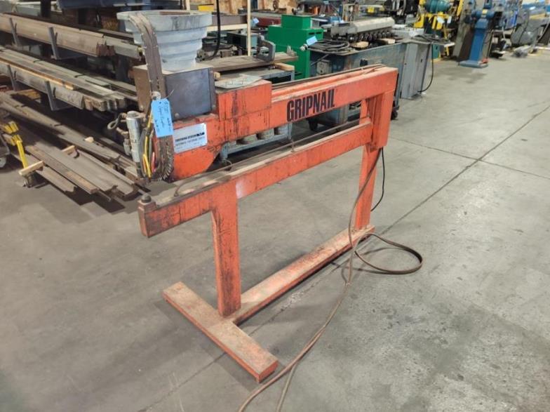 GRIPNAIL MECHANICAL-STYLE PIN BANGAR (NOT WELDER) MODEL#460, USED