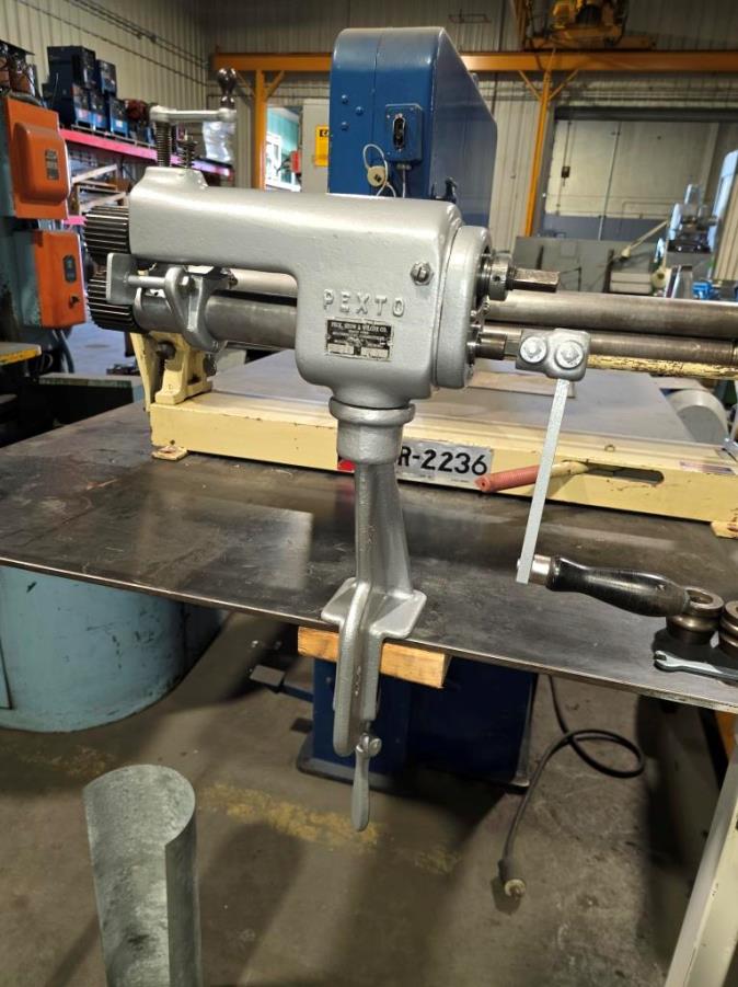 ROPER WHITNEY PEXTO COMBINATION HAND ROTARY MACHINE, MODEL#621, USED