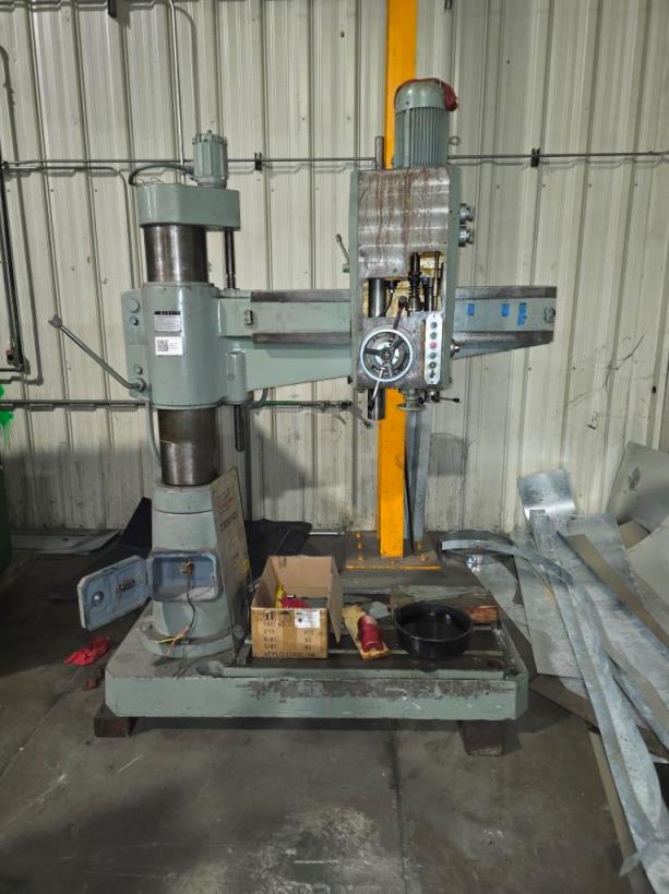 JET JRD-939 RADIAL DRILL, USED, NEEDS REPAIR