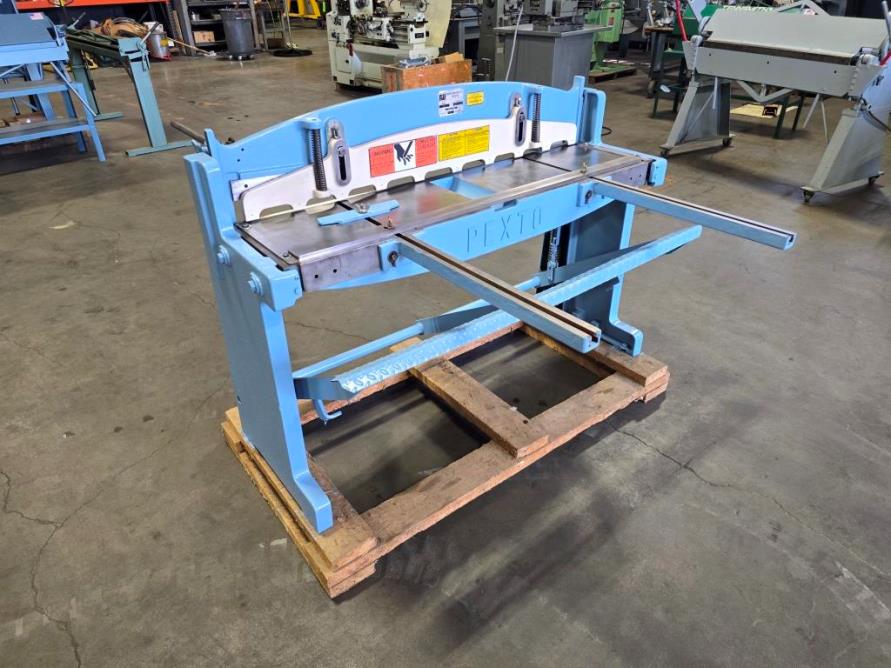16 Ga. x 52", ROPER WHITNEY PEXTO, MODEL#152K KICK SHEAR, USED
