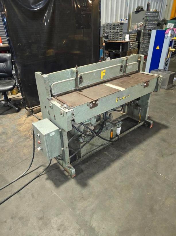 16 Ga. x 52", FAMCO HYDRAULIC SHEAR, USED