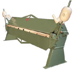 12 Ga. x 72", CHICAGO STRAIGHT APRON BRAKE, MODEL#SB612 **NEW**