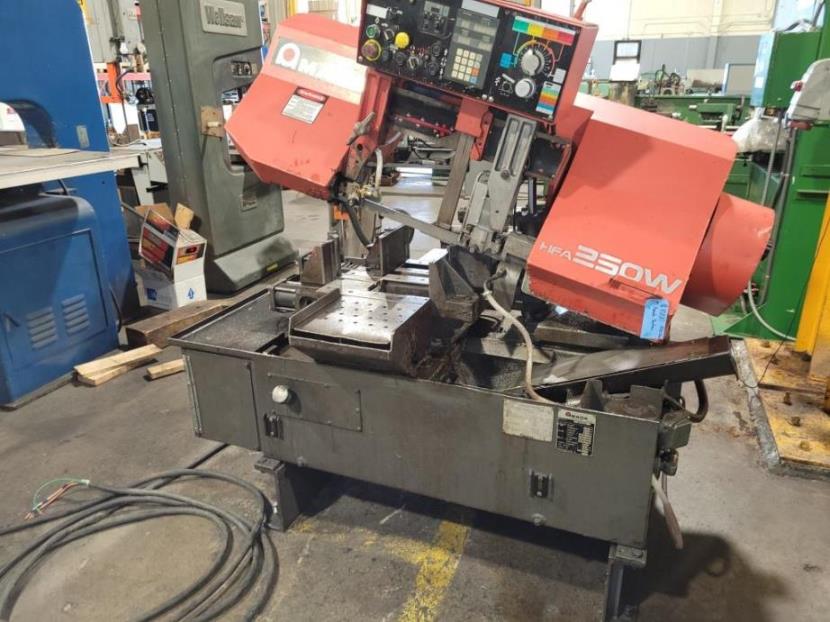 10&quot; x 10&quot;, AMADA AUTOMATIC HORIZONTAL BANDSAW, MODEL#HFA250W, USED