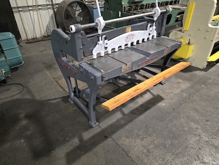 16 Ga. x 52", PEXTO GAP KICK SHEAR, USED